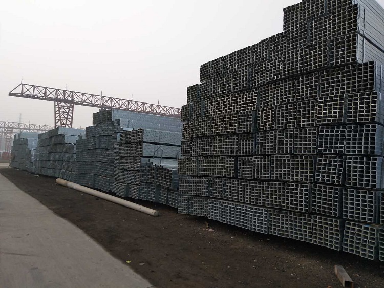 ����\����